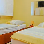 Apartment Zur Rosi Duisburg