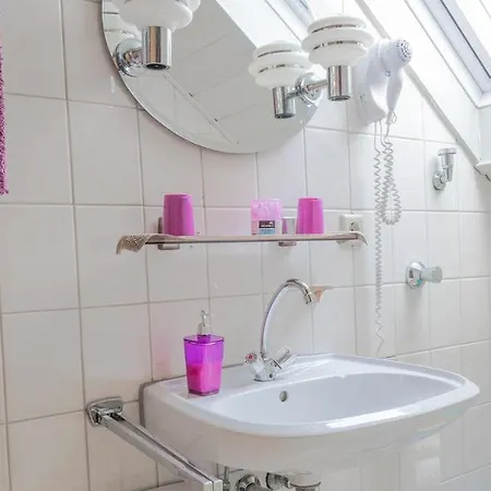 Apartamento Zur Rosi Duisburgo