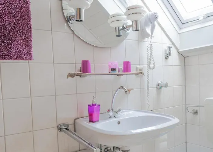 Apartment Zur Rosi Duisburg